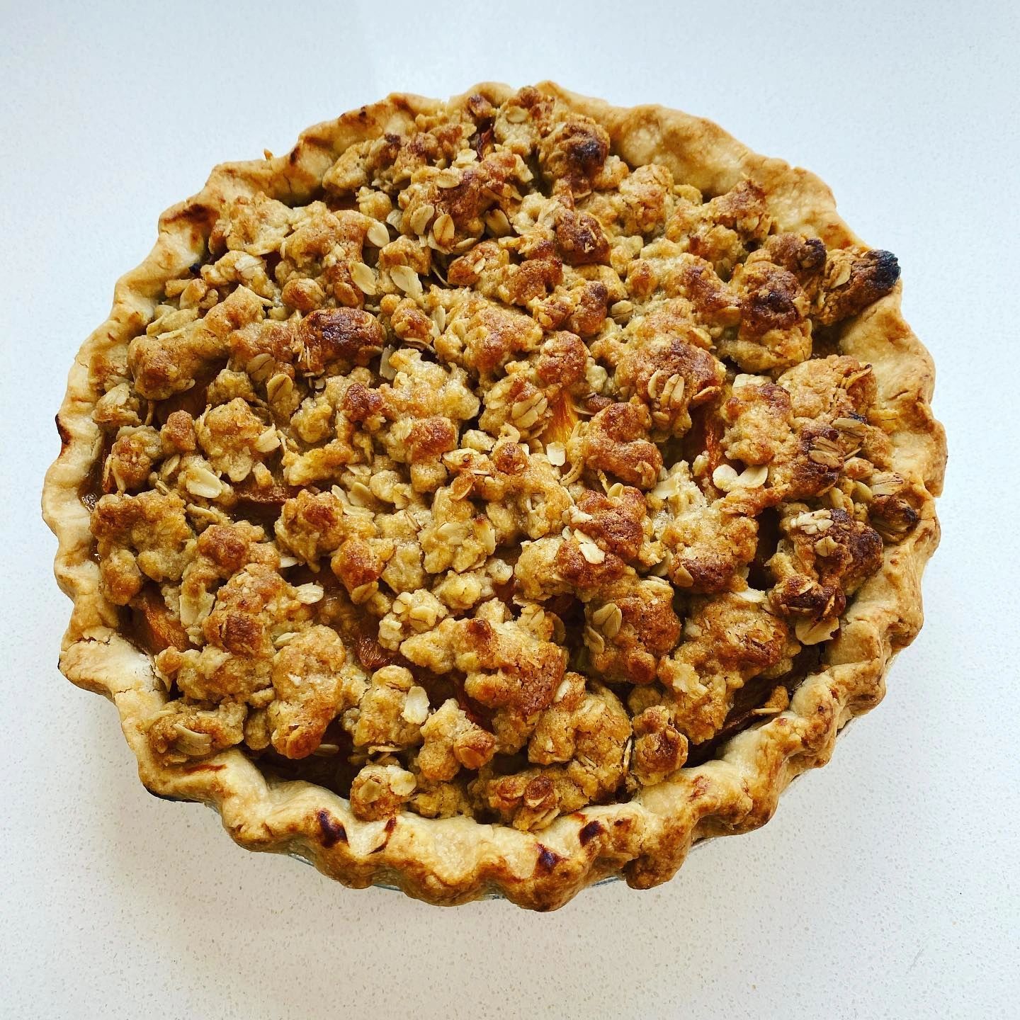 Apple crumble pie